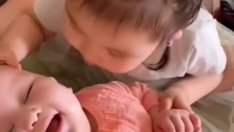 OMG 😱 cute baby 😱😘😘