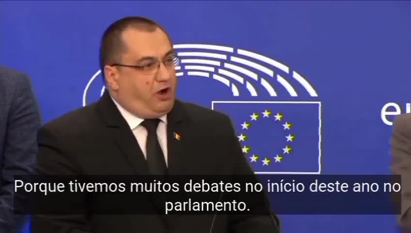 European Parliament guy denounces vaccines