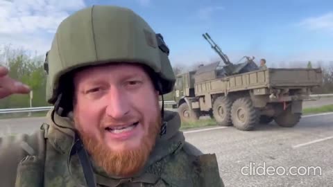 UKRAINE WAR IN 17 SEC IT STARTS WHEN THE CAMERA IS ON AND IT STOPS WHEN THE CAMERA IS OFF GET IT
