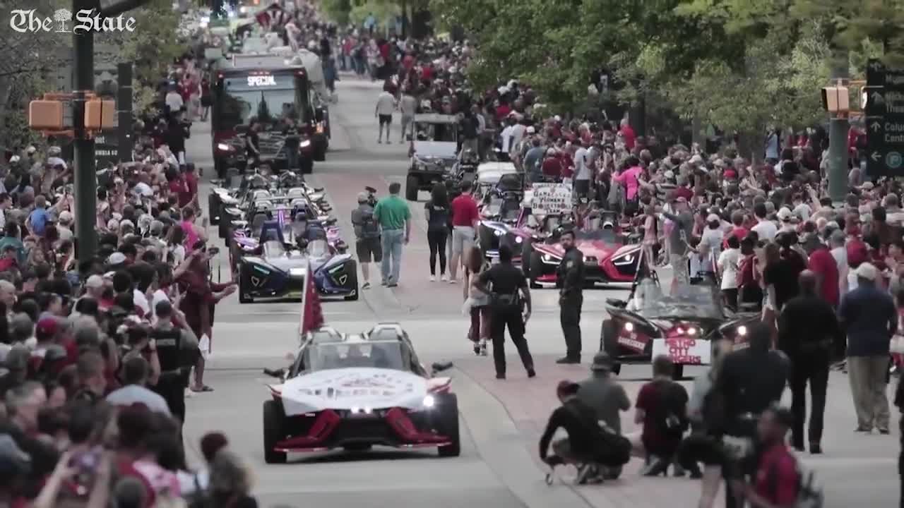 Dawn Staley Speaks At 2022 Parade Honoring Gamecocks -BREAKING NEWS