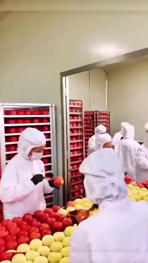 About Those Picture Perfect Red Apples - They're Painted With Inedible Wax