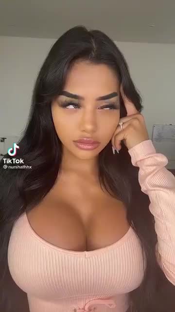 sexy girl tik tok, sexy tik toks, sexy tiktok, tik tok boom boom challenge, sexy women