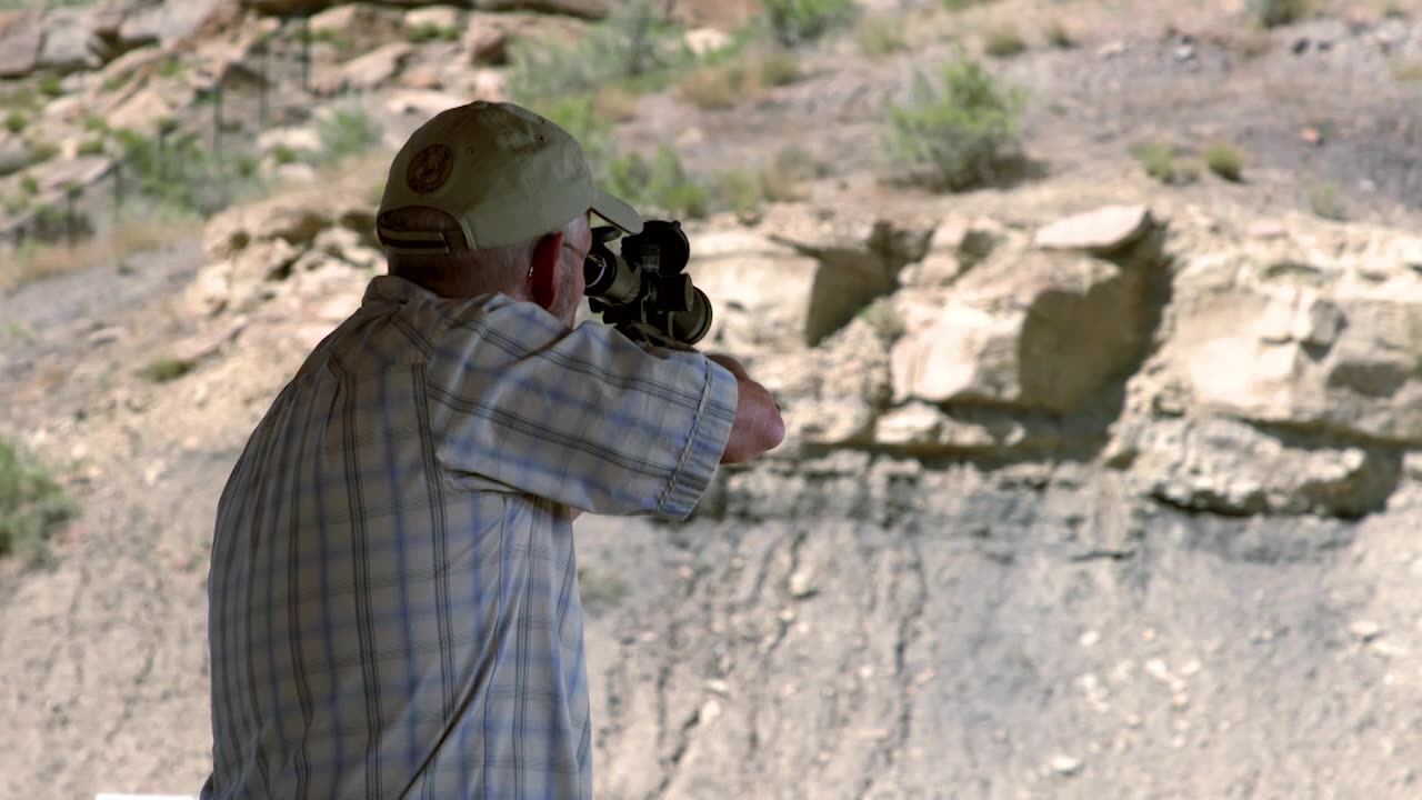 Sighting Your Rifle - 30 Second Tips & Tactics from Sightmark