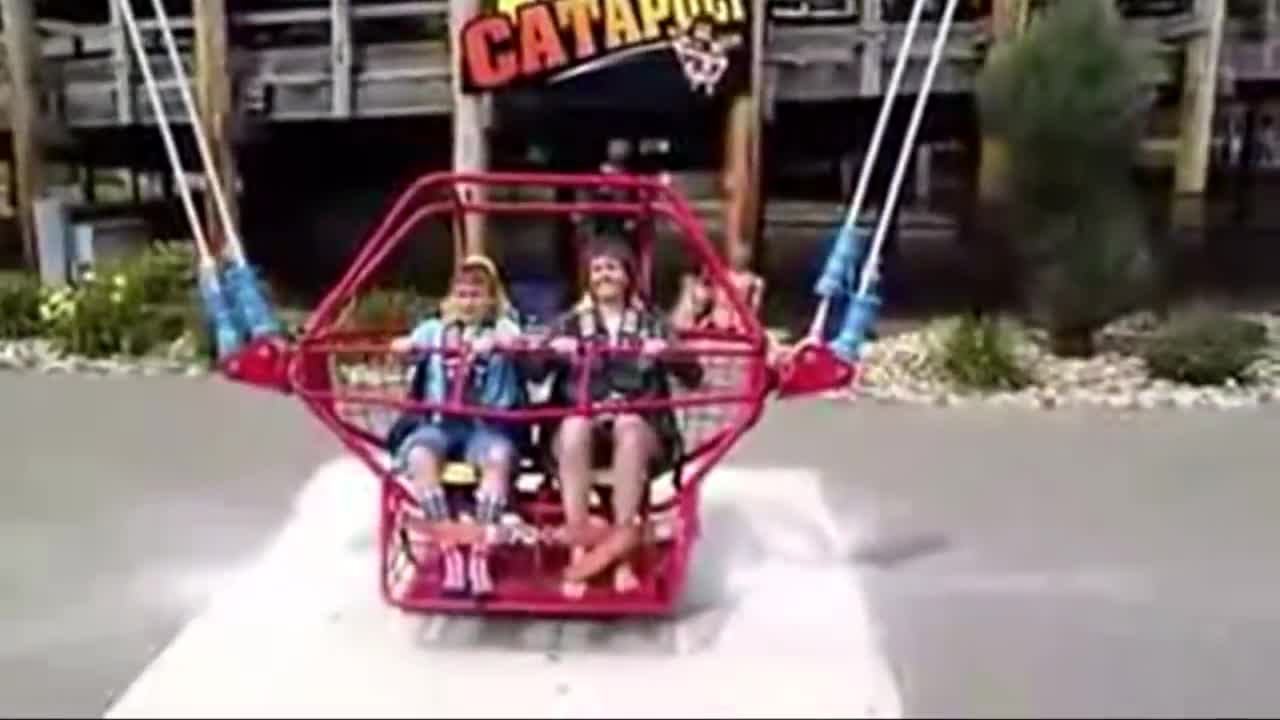 Amusement Park Fails Compilation