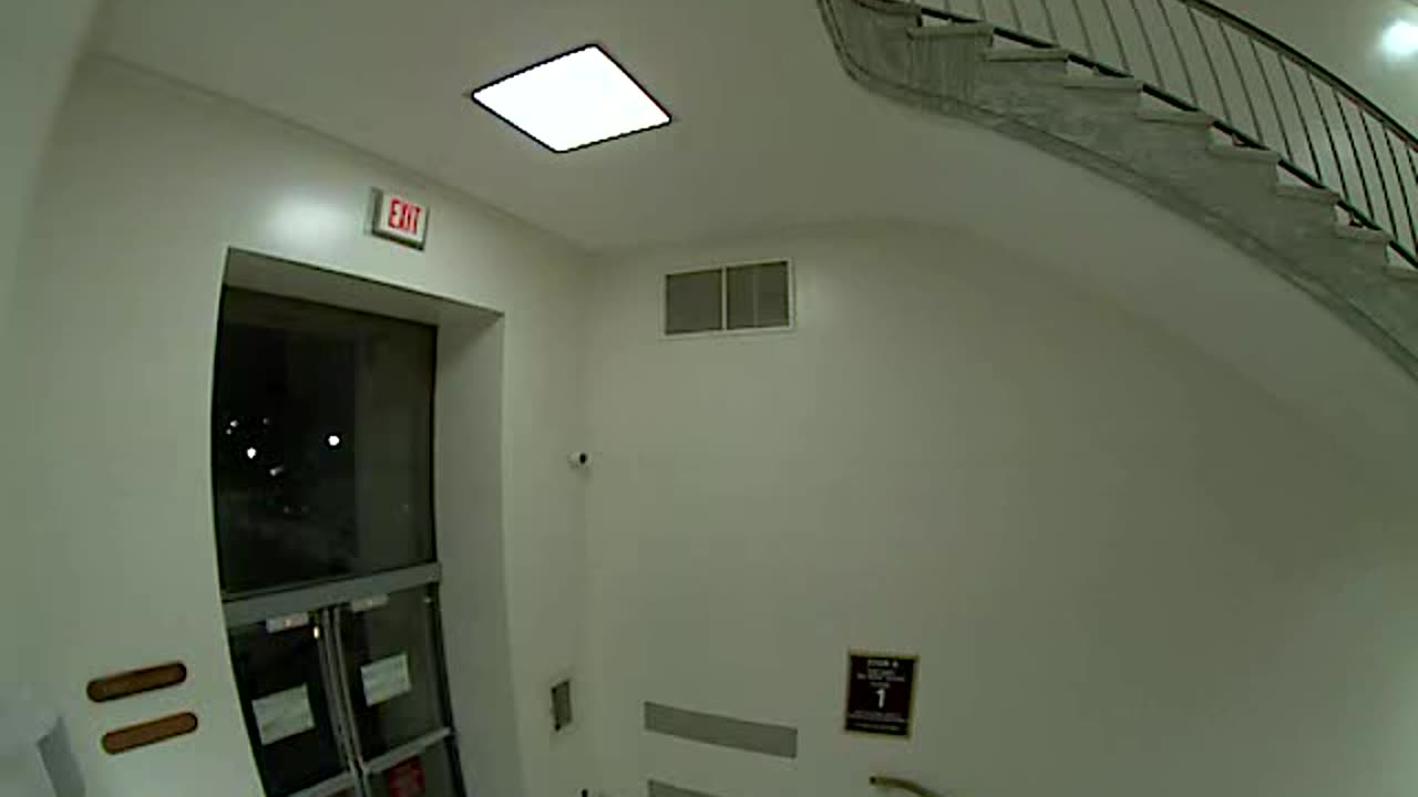 3162RHOB01Stair8FireDoorRH20_2021-01-05_22h00min04s337ms.mp4