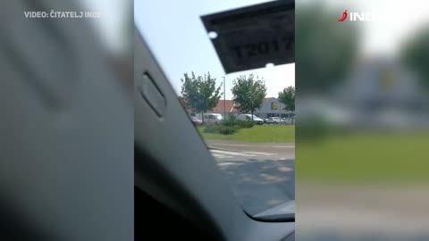 Misteriozna Karlovčanka prošetala gradom i izazvala pažnju sugrađana