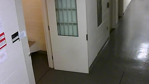 1665HQOB02PrisonerProcessingCell_2021-01-05_19h00min01s677ms.mp4