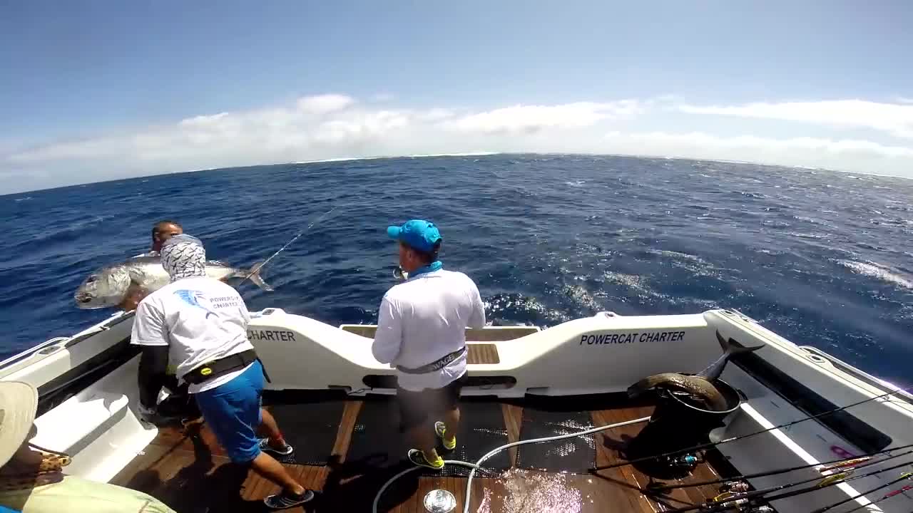 New Caledonia Popping and Jigging - 2014.mp4