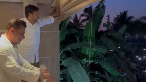 Salmankhan House Fans Eid Mubarak salman khan