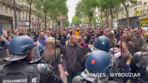 Paris, France: Protests Against Health Passes & Mandatory Vaccination Announced by Macron