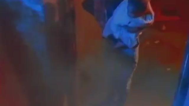 MC Hammer - 2 Legit 2 Quit