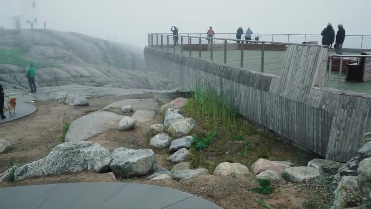 Top Places to Visit in Nova Scotia _ Peggy's Cove Village and Lighthouse【4K】