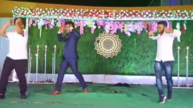 Awesome Groom Dance Performance