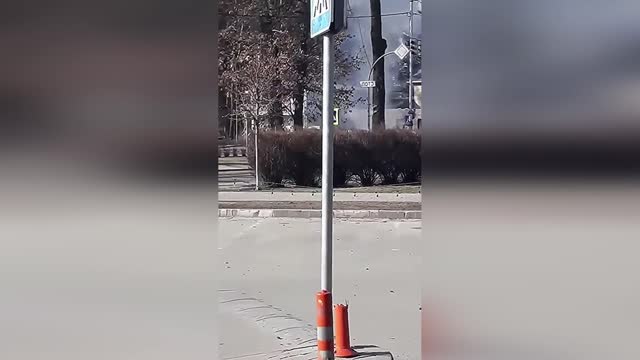 Kiev region - Ukrainian soldier Fires RPG at light armoured vehicle using speaker phone.