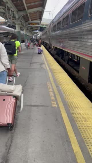 Amtrak94 boarding at Union Station