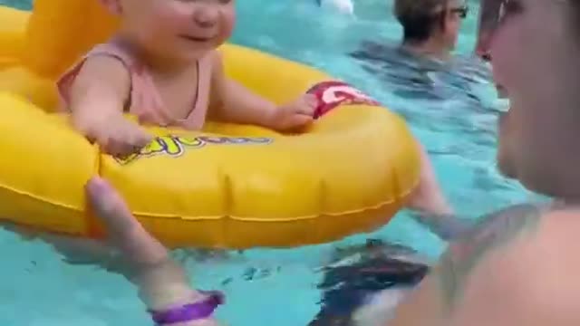 SMALL BABY VIRAL SWIMMING POOL DANCE 🏊‍♀️💃💖💛