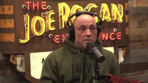 Aaron Rodgers gets completely UNFILTERED on vilifying vaccine critics!