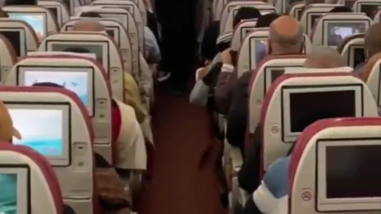 Never make this mistake on an airplane @storyphere