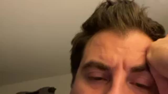Delete clapper