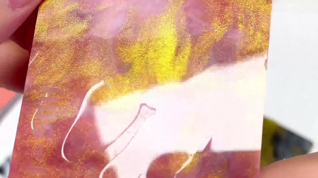 Mesmerizing Marbled Acrylic: Unleash Your Creativity!
