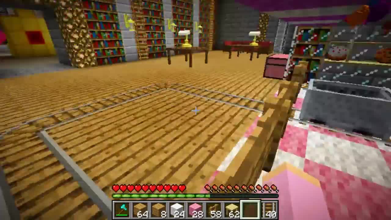 Minecraft-LITTLE KELLY HAS A BABY?