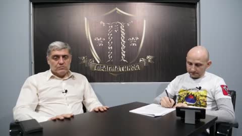 O belom polukrugu na noktima (Miroljub Petrović)