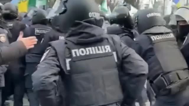 Detention of protesters in Kiev Ukraine.