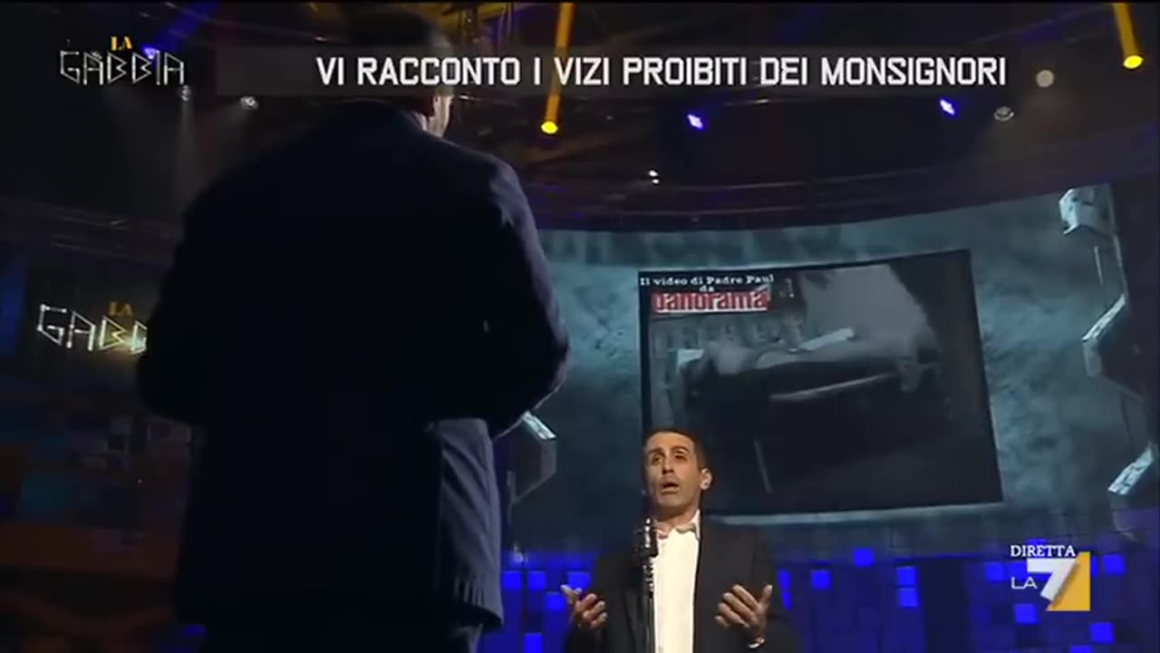 LGBTQ,CITTà DEL VATICANO🏳️‍🌈 SERVIZIO LA7 2015 Carissimi preti pedofili e sodomiti gesuiti e non,se volete darlo e prenderlo nel culo,siete liberi di farlo,basta che vi svestiate dell'abito talare e la gente non s'incazza!