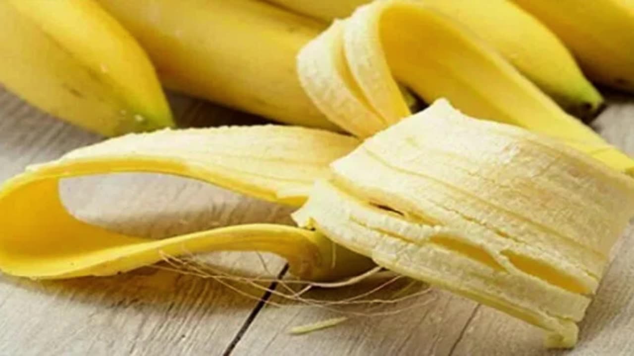 6 Amazing Benefits of Banana Peel