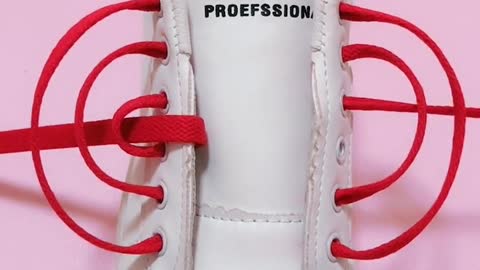 Do you like the personality of little white shoes