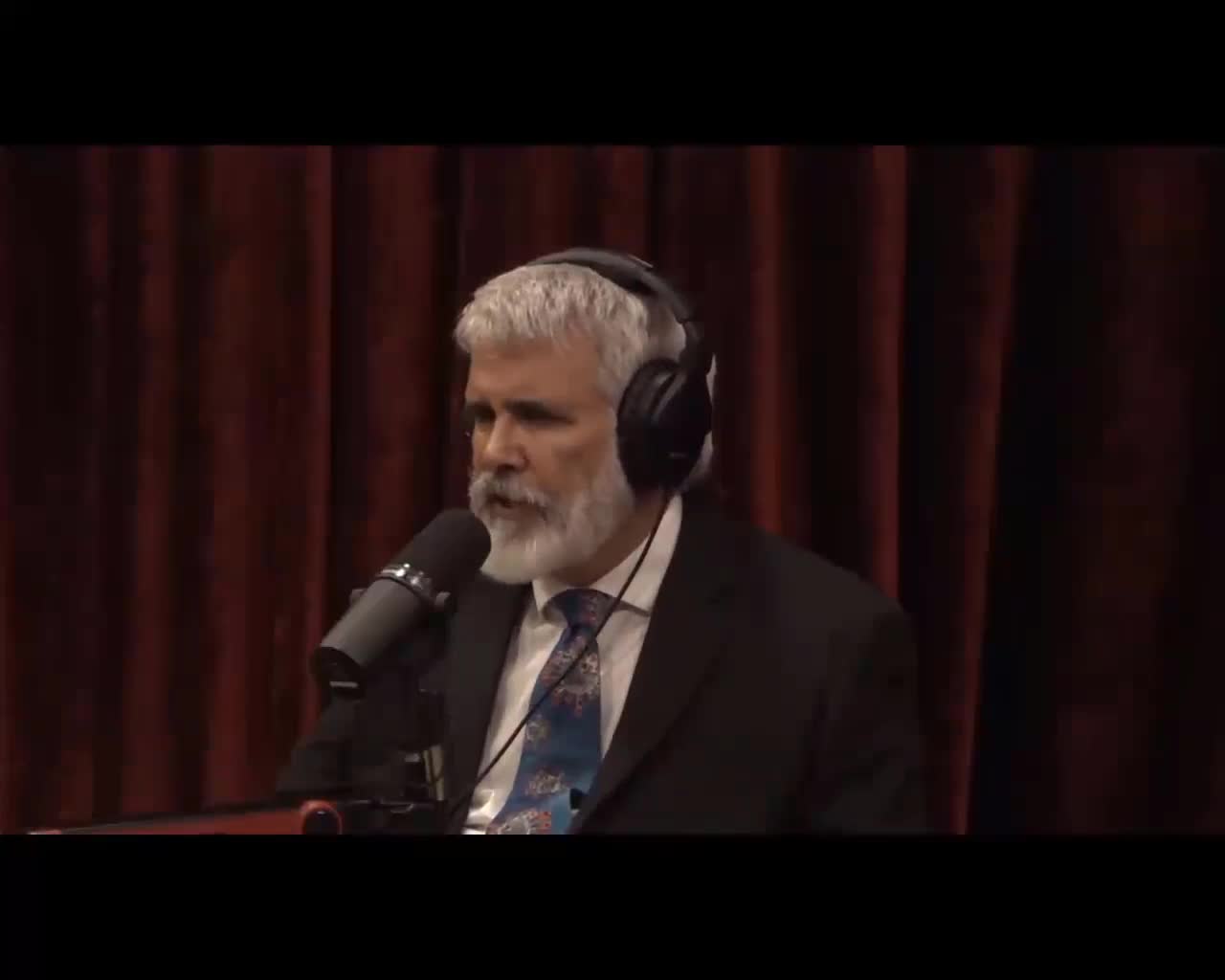 Joe Rogan #1757 (9 of 9) Dr. Robert Malone, "There are two hills I'm willing to die on... one is stopping the jab in children... and one is resisting the erosion of free speech..."