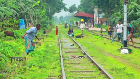 Update Viral Train Horn PRANK in 2022 | Best of Train Horn PRANK on Public | ComicaL TV