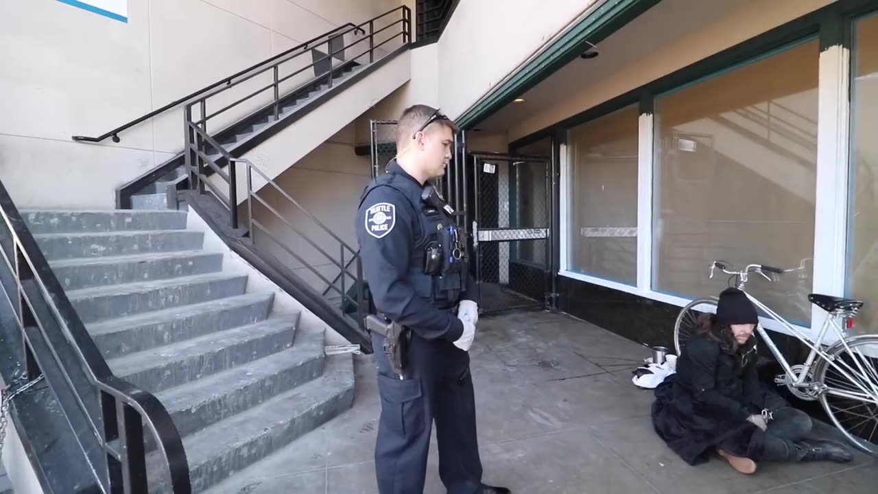 COPWATCH- Seattle Police w- Miss Fake America Trespass 'Unwanted Subjects'