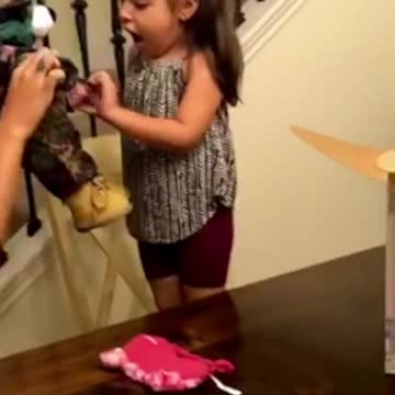 Girl Receives Bear With Voice Recording of Deployed Dad