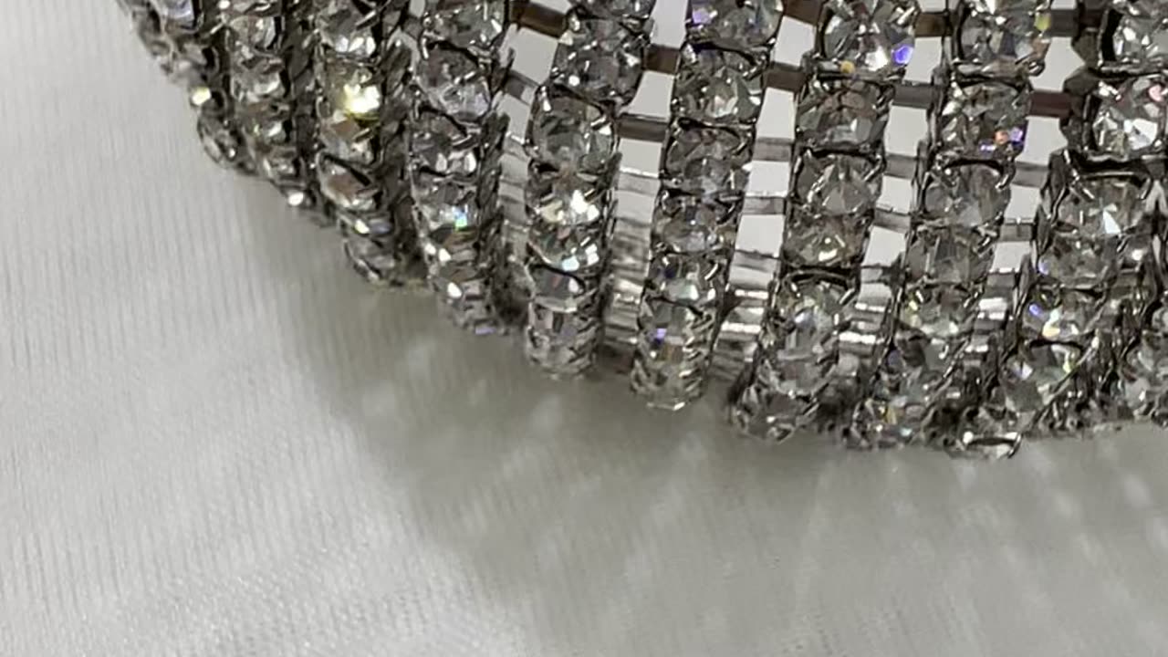 Rhodium Plated 7” Bracelet. Made with Swarovski Crystal. Party. Event. Banquet