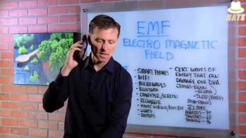 Doctor explains and demonstrates what dangers mobile phone
