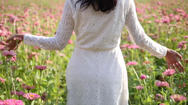 Woman Flowers Plants Field Garden !!!!!!!!!!!!!!!))))))))