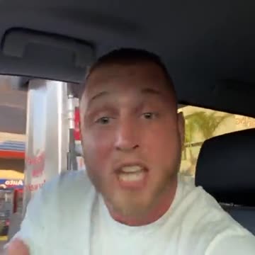 Tom Hanks Son Chet Hanks (2021) says Covid is the Flu