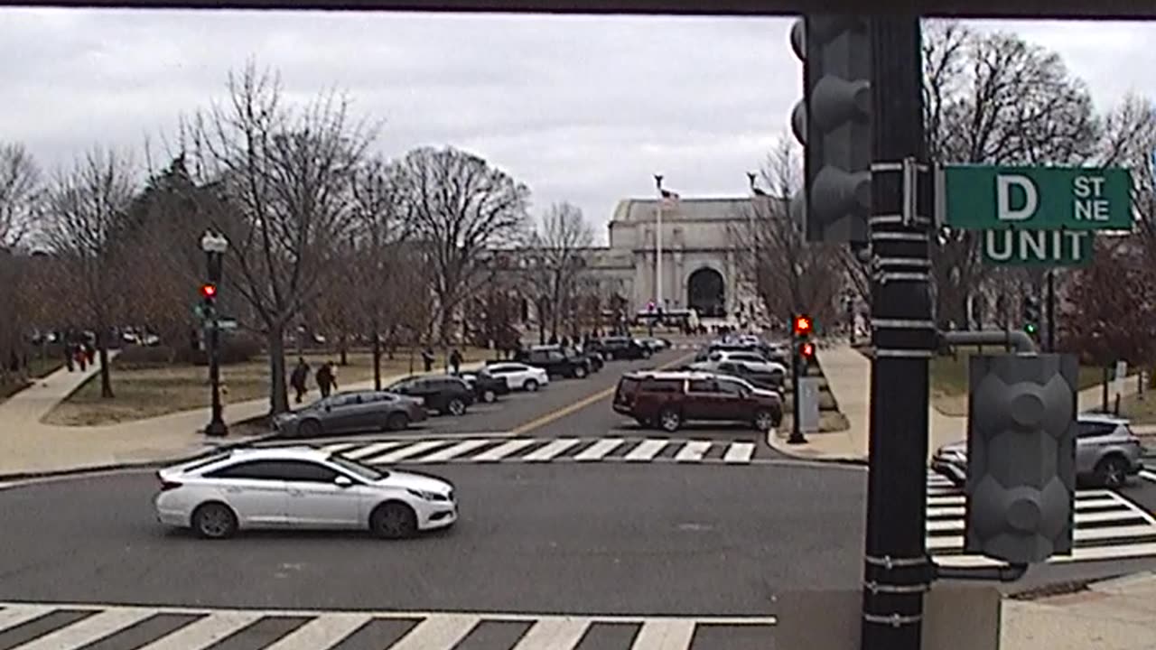 1852QNE00Del-DNE_2021-01-06_14h07min28s797ms.mp4