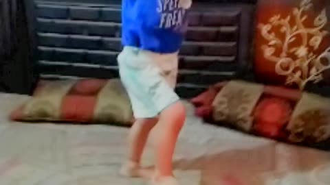 Baby boy dancing 🤩🤩