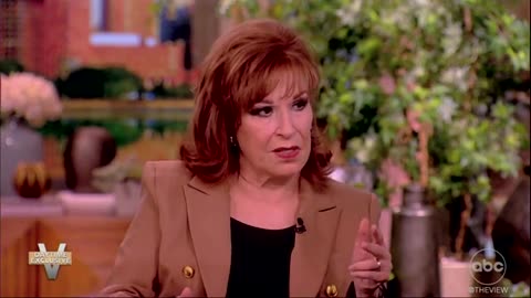 Joy Behar Scolds Men For Not Applauding Kavanaugh Accuser During Book Promo Segment