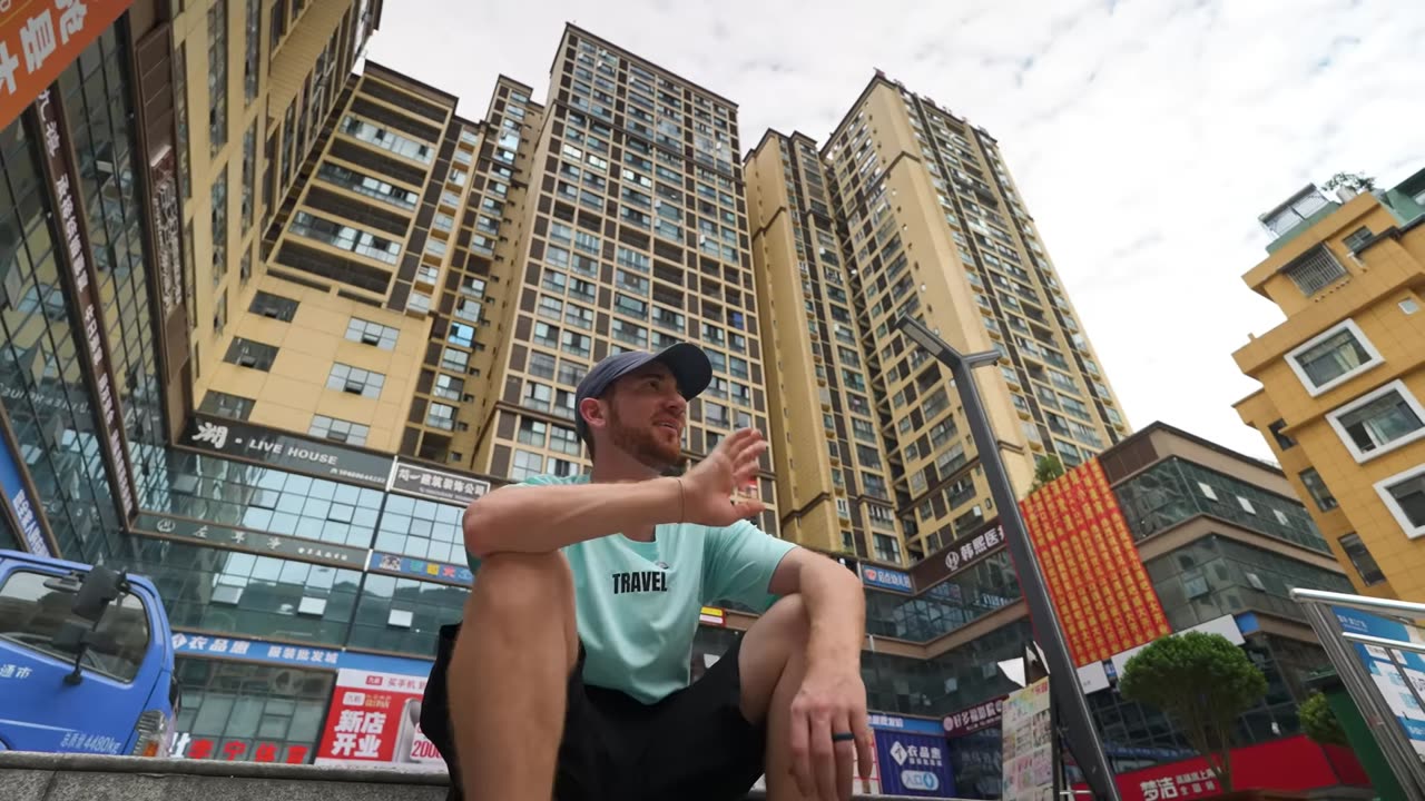 Welcome to Yanjin, China - the narrowest city in the world!