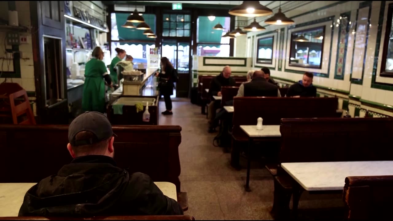 London's pie and mash makers say Cockney favorite needs special status