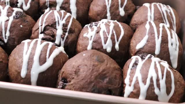 Soft Chocolate Buns