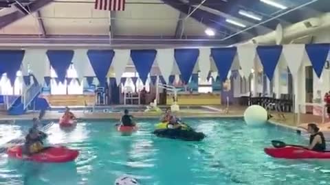 Woman has epic kayak fail during pool practice