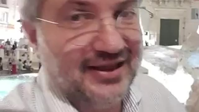 Claudio Borghi (Lega): diretta dalla Fontana di Trevi