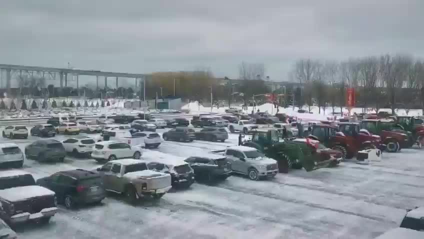 Farmers protesting in the parking lot of Starlight Casino Point Edward. Near Blue Water Bridge in Sarnia, Ontario