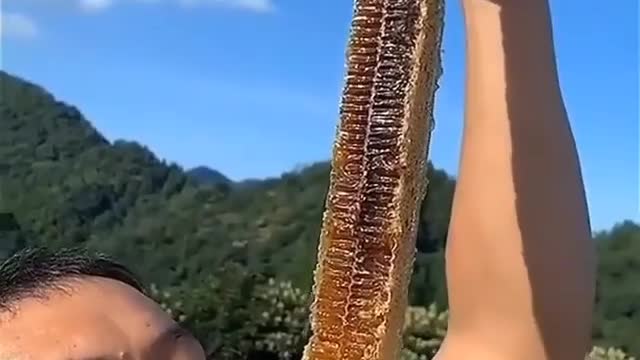 How to Eat Honey With All Taste?