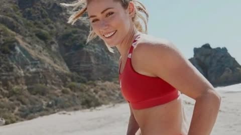 Mikaela Shiffrin falls in the giant slalom - Olympics 2022