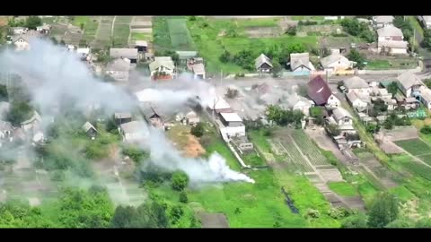 Ukrainian forces used drone-corrected indirect fire to hit and at least damage a lot of vehicles